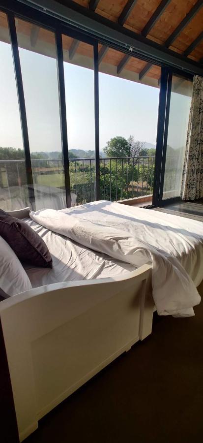 Shakuntala Farms - Rustic Farmstay With Modern Comforts 나식 외부 사진