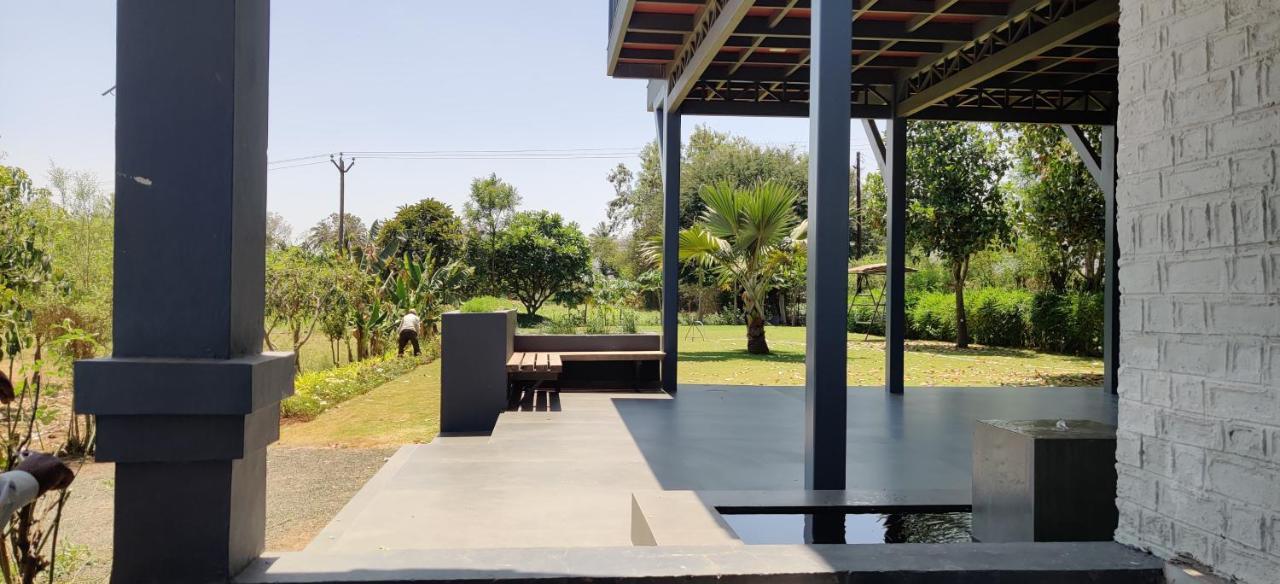Shakuntala Farms - Rustic Farmstay With Modern Comforts 나식 외부 사진